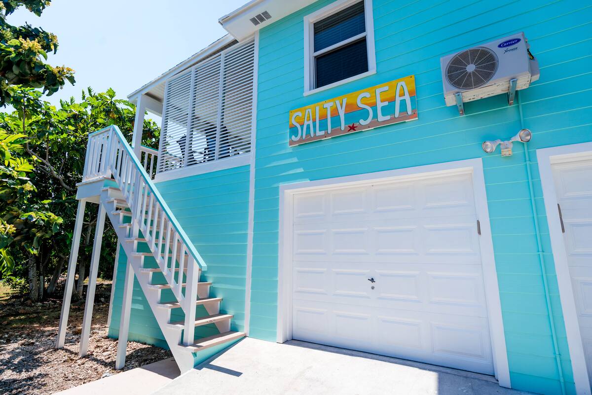 beachfront cottages in the bahamas